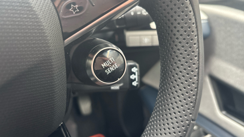 Renault 5 110kW Roland Garros + Comfort Range 52kWh 5dr Auto Electric Hatchback